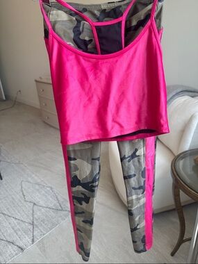 Pink & Olive Camo Active Tank and Leggings Set